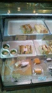 まちのカフェVIVO