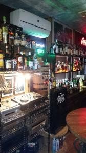 アメリカンロックカフェ ブルーノート