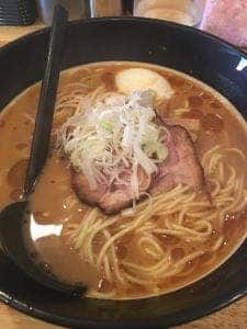 つけめん・らーめん かもん