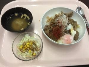 8号館地下1階 伝説の三丁目食堂
