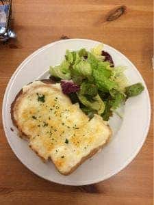 カフェ・パティスリー ブーレ ファリネ