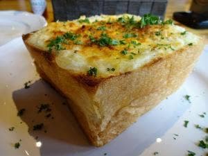 カフェ ザ イーチ タイム