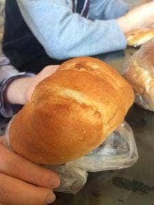 ベーカリー麦