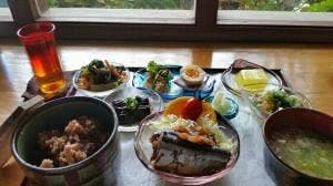 がらす館