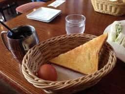 支留比亜珈琲店 篭山店