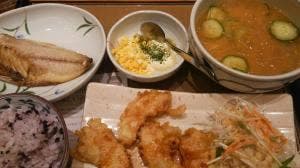 やよい軒 筑紫口店