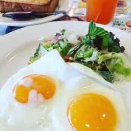 ガスト 清水口店