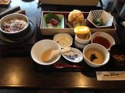 かごの屋 桜山滝子店