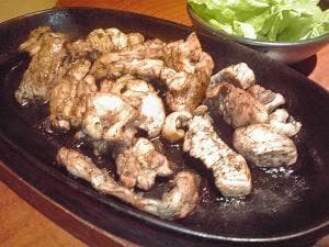 焼鳥居酒屋どんと
