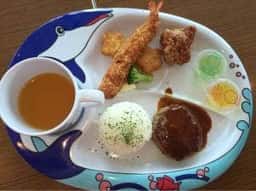 レストランドルフィン