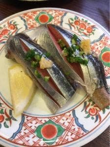 まわる寿司市場 長浜店