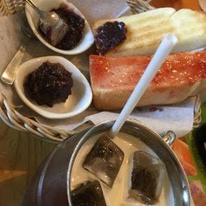 コメダ珈琲店 守山志段味店