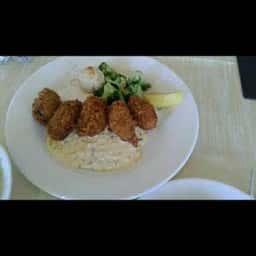 アルカディア市ヶ谷私学会館