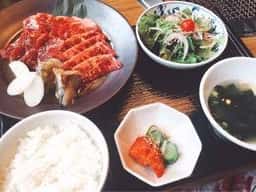 焼肉トラジ 新橋店