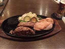 黒毛和牛ハンバーグ&ワイン 極バー