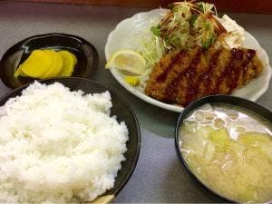 とんかつ 和行