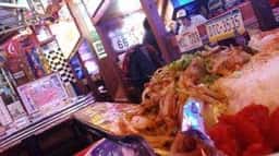 ジービーズカフェホットロッドダイナー 慶応大学日吉駅前店